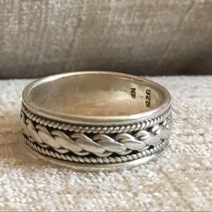 Vintage sterling silver signed ring